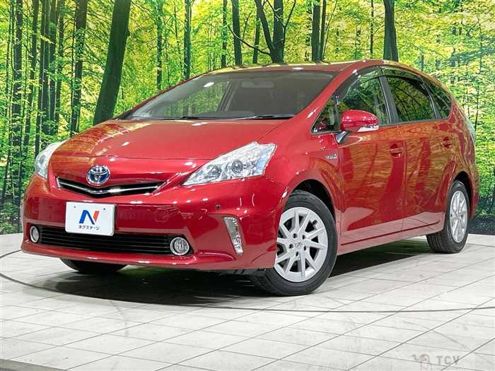 2013 Toyota PRIUS α