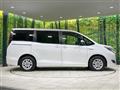 2017 Toyota Noah