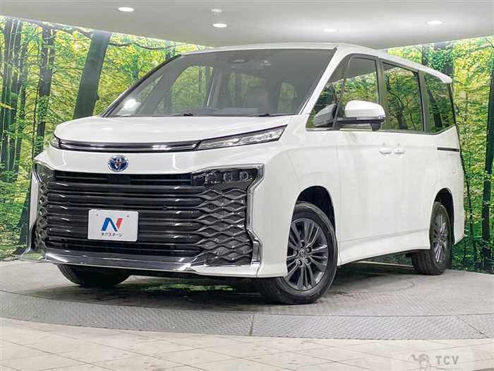 2025 Toyota Voxy