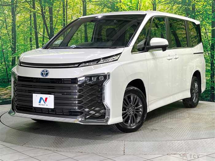 2025 Toyota Voxy