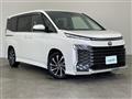 2022 Toyota Voxy