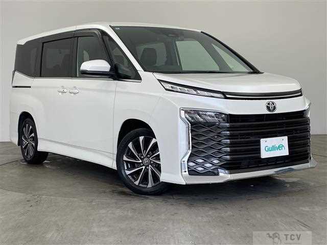 2022 Toyota Voxy