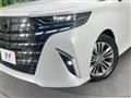 2023 Toyota Alphard Hybrid