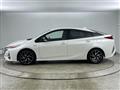 2018 Toyota Prius PHV
