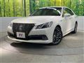 2013 Toyota Crown Hybrid
