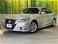 2013 Toyota Crown Hybrid