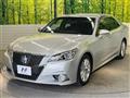 2013 Toyota Crown Hybrid