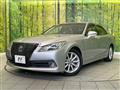 2013 Toyota Crown Hybrid