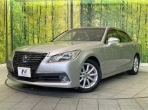 2013 Toyota Crown Hybrid