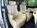 2017 Toyota Alphard Hybrid