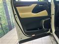 2017 Toyota Alphard Hybrid