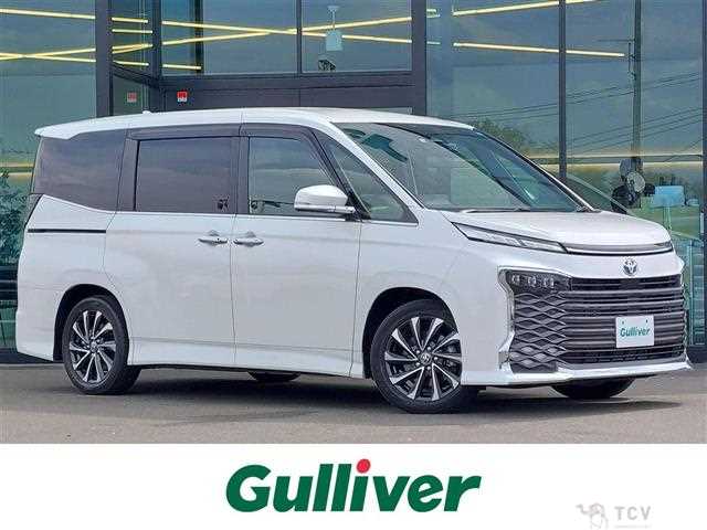 2022 Toyota Voxy