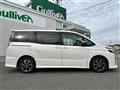 2017 Toyota Voxy