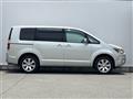 2011 Mitsubishi Delica D5
