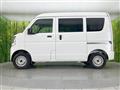 2025 Nissan Clipper Van