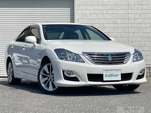 2009 Toyota Crown Hybrid