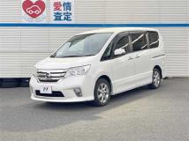 2011 Nissan Serena