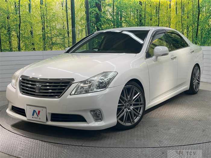 2012 Toyota Crown