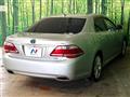 2010 Toyota Crown Hybrid