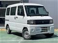 2010 Mitsubishi Minicab Van