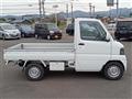 2003 Mitsubishi Minicab Truck