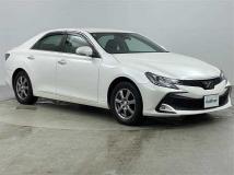 2017 Toyota Mark X