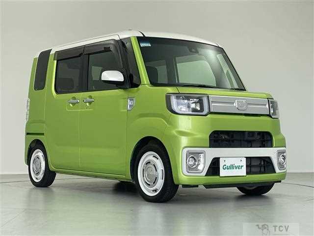 2017 Daihatsu WAKE