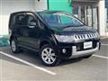 2016 Mitsubishi Delica D5
