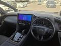 2024 Toyota Alphard Hybrid