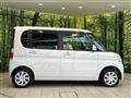 2011 Daihatsu Tanto