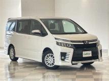 2016 Toyota Voxy
