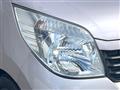 2011 Nissan ROOX