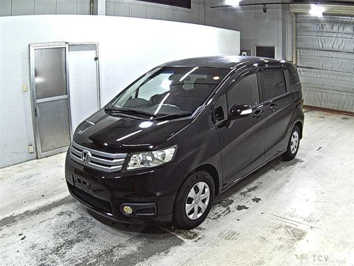 2013 Honda Freed Spike