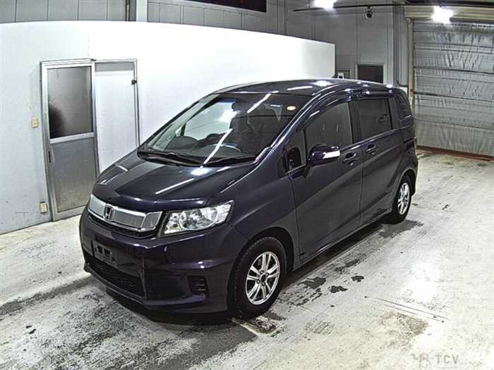2014 Honda Freed Spike