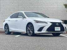 2019 Lexus ES