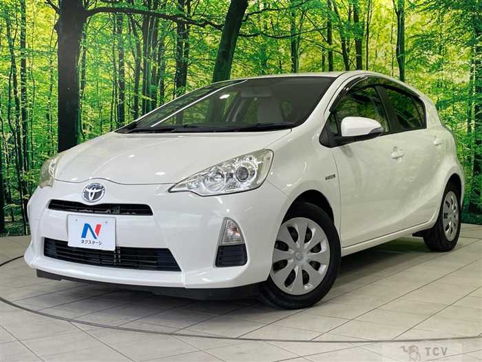 2013 Toyota AQUA