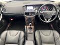 2018 Volvo V40