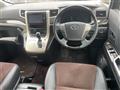 2013 Toyota Alphard