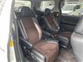 2013 Toyota Alphard