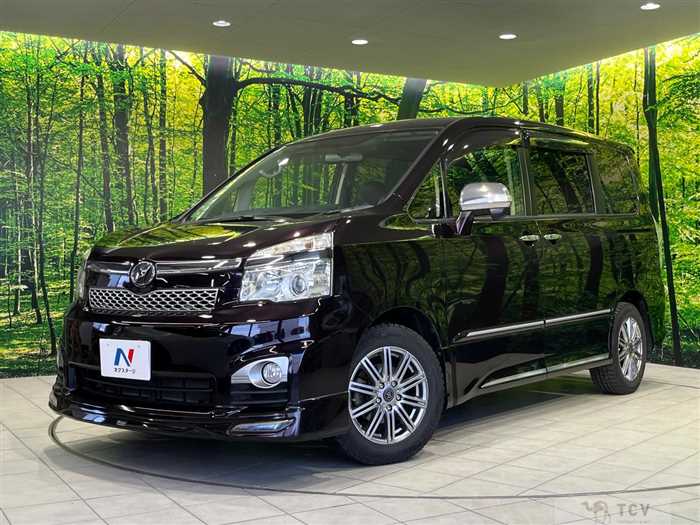 2012 Toyota Voxy