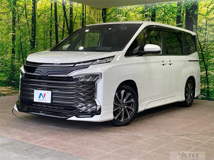 2023 Toyota Voxy