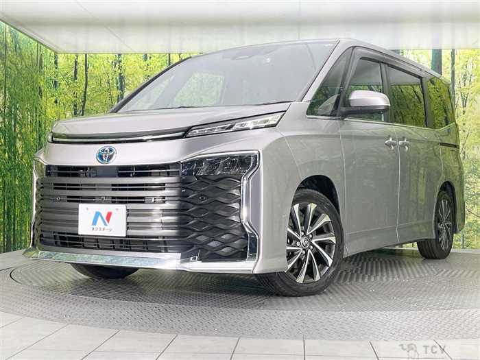 2024 Toyota Voxy