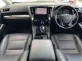 2019 Toyota Alphard Hybrid