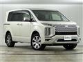 2021 Mitsubishi Delica D5