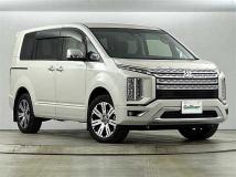 2021 Mitsubishi Delica D5