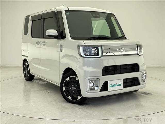 2019 Toyota PIXIS MEGA