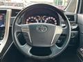 2013 Toyota Alphard