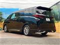 2025 Toyota Alphard Hybrid