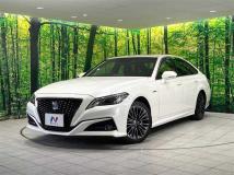 2020 Toyota Crown Hybrid