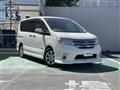 2013 Nissan Serena